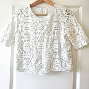 Abercrombie & Fitch Cropped White Floral Lace Blouse Keyhole Cut Out XS